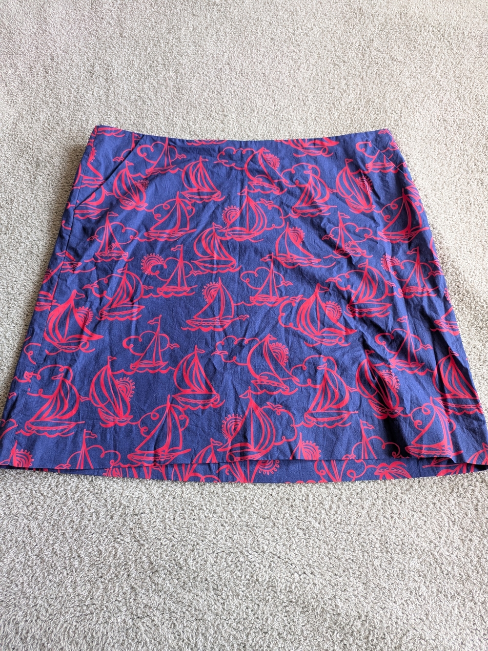 🌼B2G1🌼 Lilly Pulitzer Navy skirt with Pink Sailboat Motif